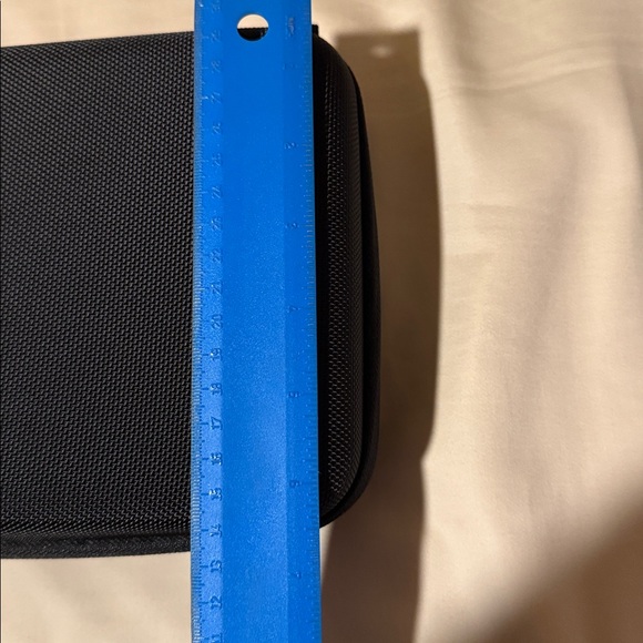 Black GoPro Hard Shell Case - Picture 5 of 5